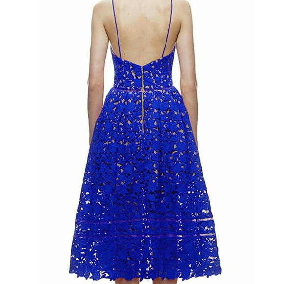 !!LAST ONE!! Blue lace dress - Picture 2 of 8